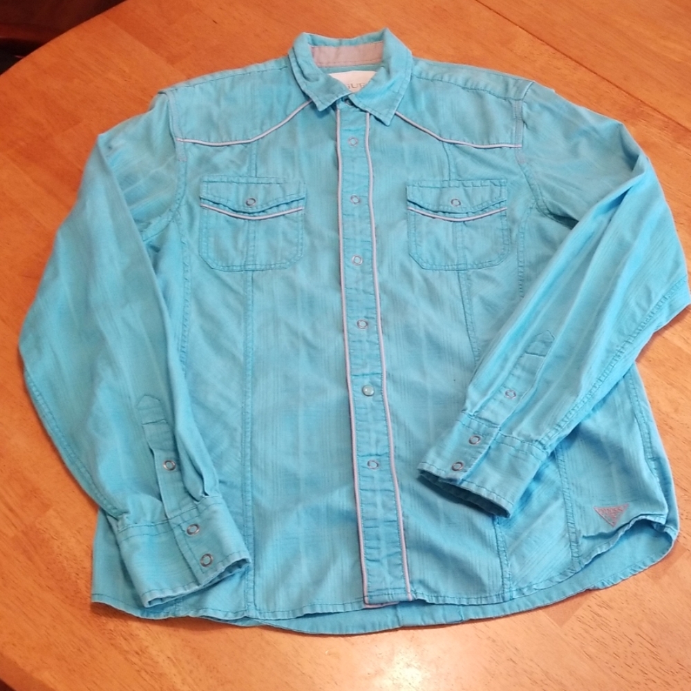 guess button up shirt